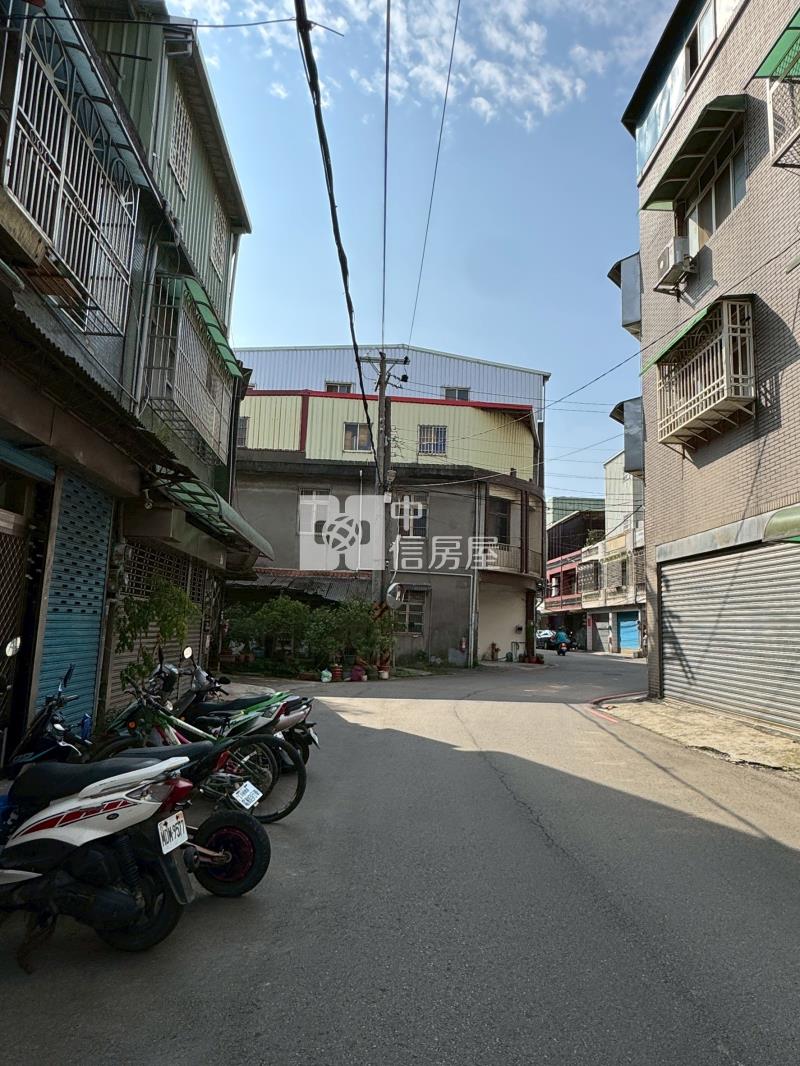 龍岡國小活巷透天房屋室內格局與周邊環境