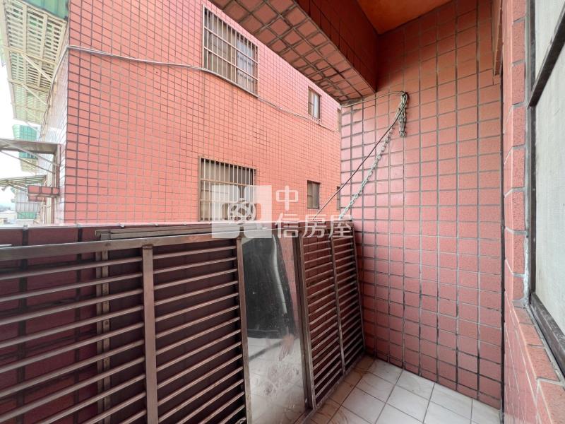 【安家】近忠貞市場一層一戶3房4樓房屋室內格局與周邊環境