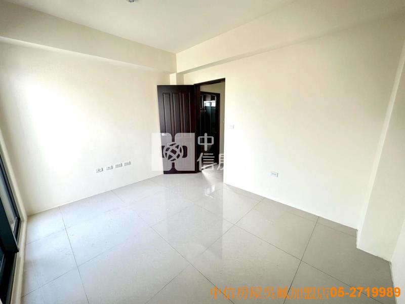 太保近麻魚寮商圈全新車墅房屋室內格局與周邊環境