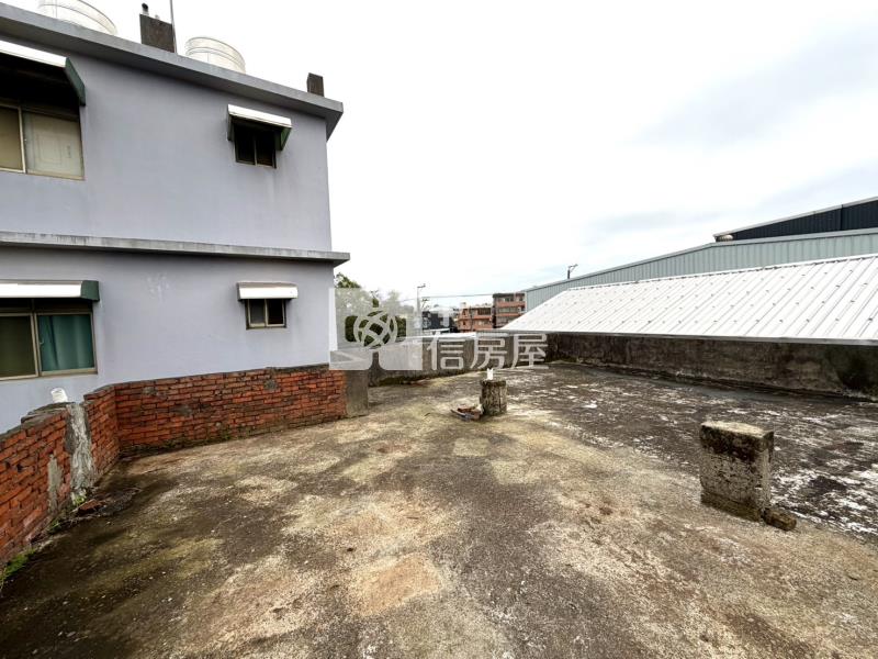 平鎮新光路大地坪雙拼透天"土地50坪多"房屋室內格局與周邊環境