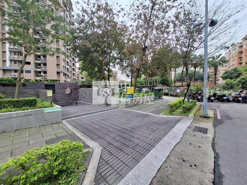 【安家】內壢前站合康新天王有客廳大套房房屋室內格局與周邊環境