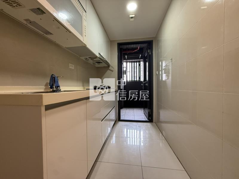 近A19中高樓美景觀兩房車位房屋室內格局與周邊環境