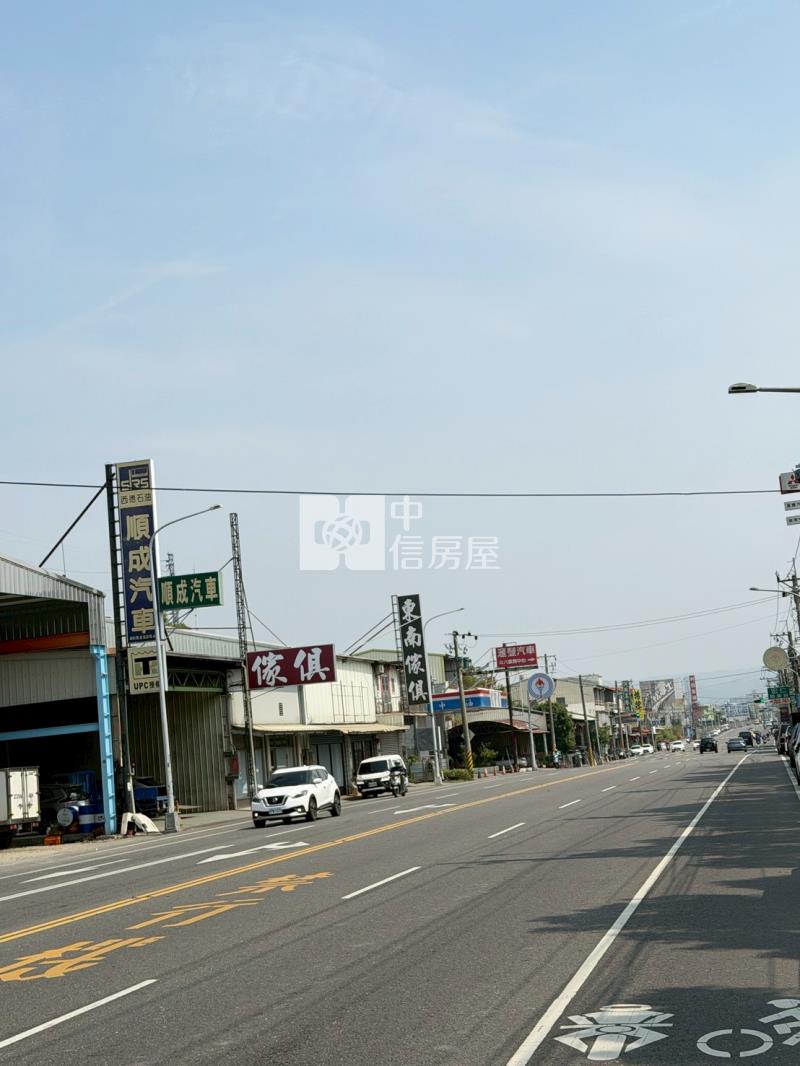 斗六文化路大面寬店面房屋室內格局與周邊環境