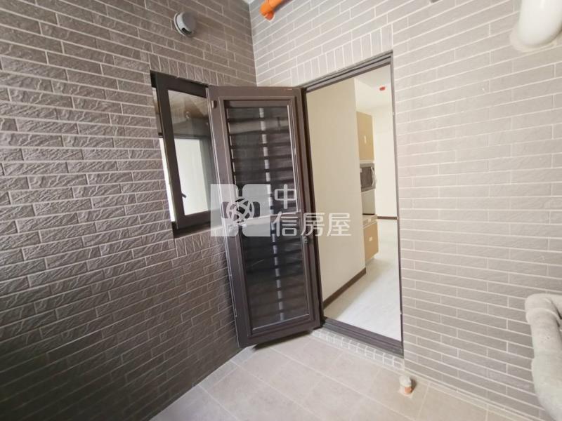 良勳森悦全新未住2+1平車電寓房屋室內格局與周邊環境