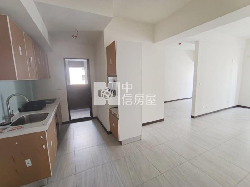 良勳森悦全新未住2+1平車電寓房屋室內格局與周邊環境