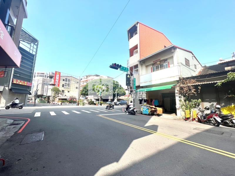 洲際旁正昌平路透店房屋室內格局與周邊環境