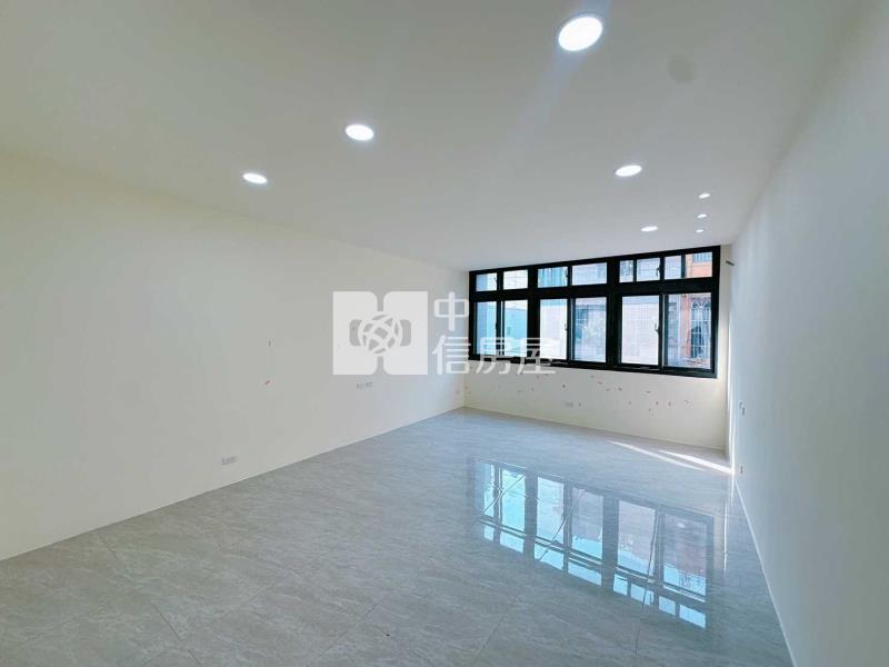 平鎮山仔頂 美裝潢車庫透天房屋室內格局與周邊環境