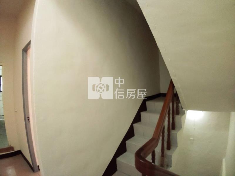 【奔馳】白沙屯海景透天房屋室內格局與周邊環境