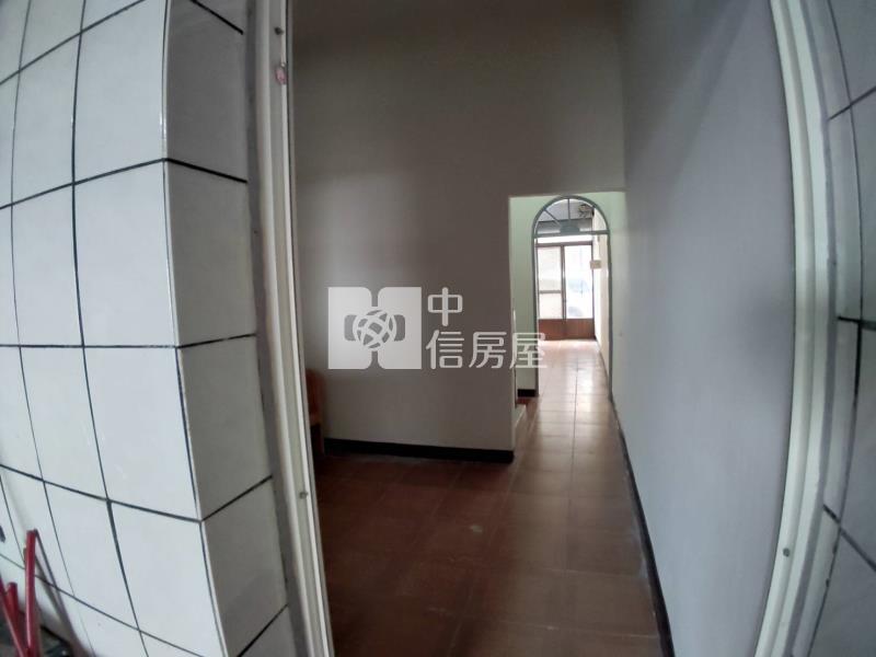 【奔馳】白沙屯海景透天房屋室內格局與周邊環境