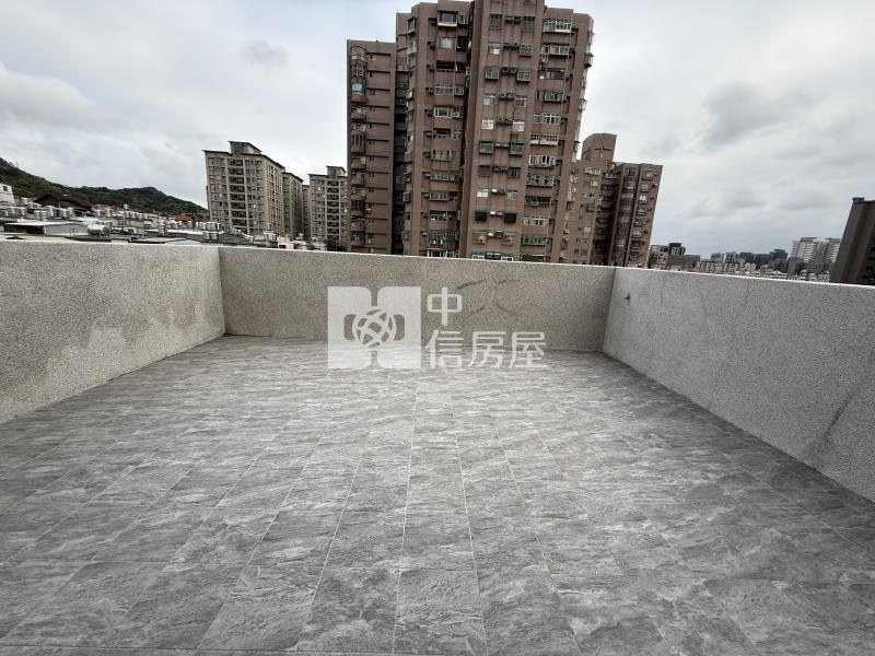 桃園電梯收租15套房房屋室內格局與周邊環境