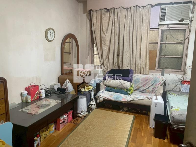 近A21捷運站透天店面房屋室內格局與周邊環境