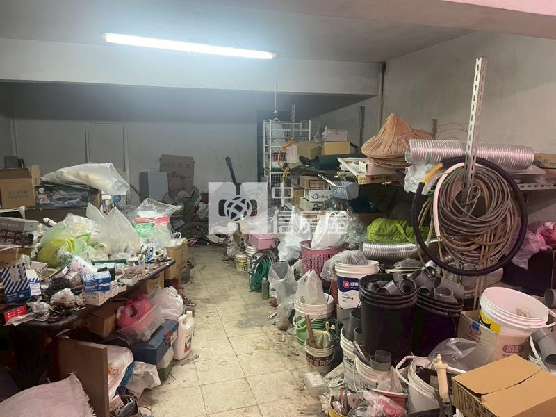 近A21捷運站透天店面房屋室內格局與周邊環境