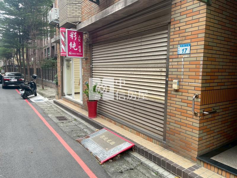 市區低總價一樓店面房屋室內格局與周邊環境