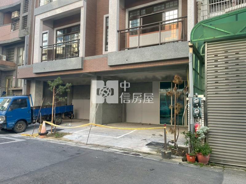近交流道全新電梯別墅房屋室內格局與周邊環境