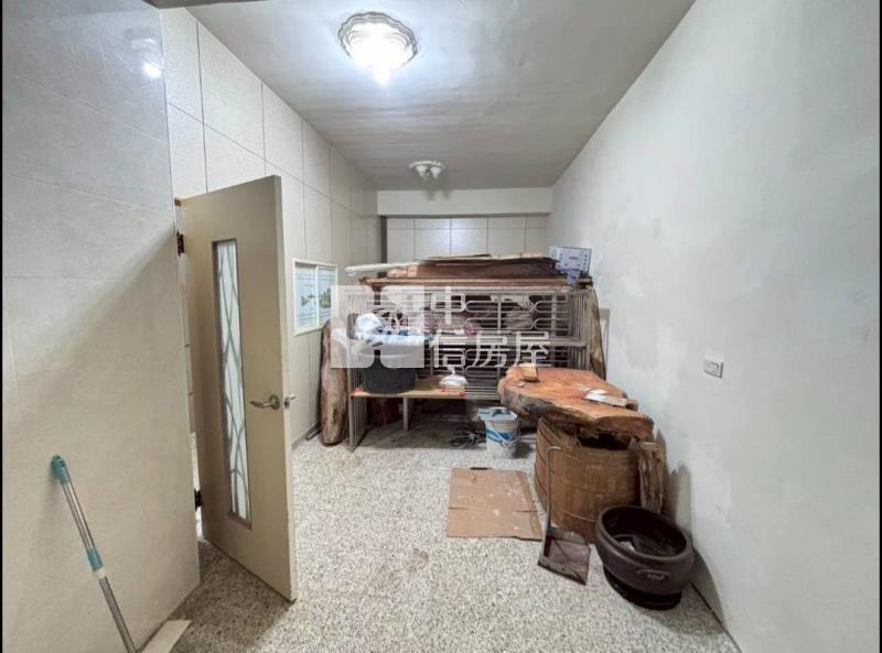 青埔高鐵旁漂亮透天房屋室內格局與周邊環境