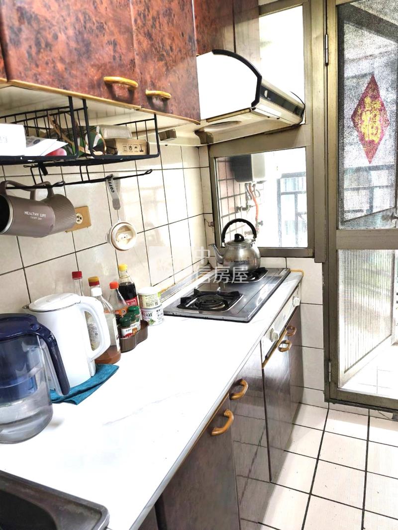 C-39專約．頂好文心稀有三房車房屋室內格局與周邊環境