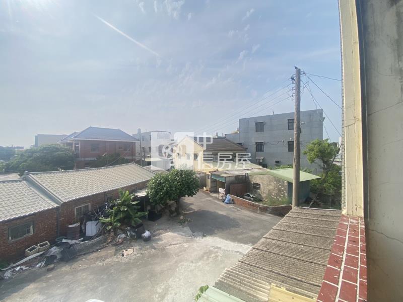 東石美透天房屋室內格局與周邊環境