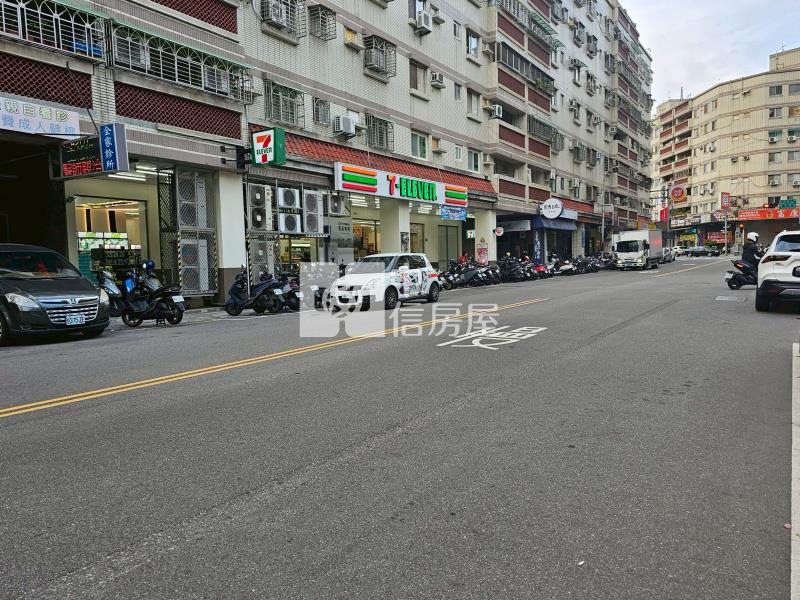 純一樓大面寬穩定知名承租方金店房屋室內格局與周邊環境