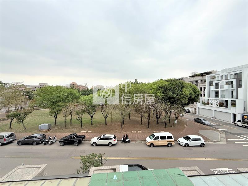 十期東山高中臨路大地坪雙車別墅房屋室內格局與周邊環境