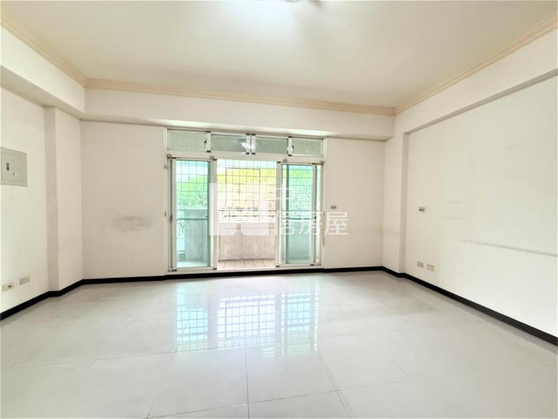 十期東山高中臨路大地坪雙車別墅房屋室內格局與周邊環境