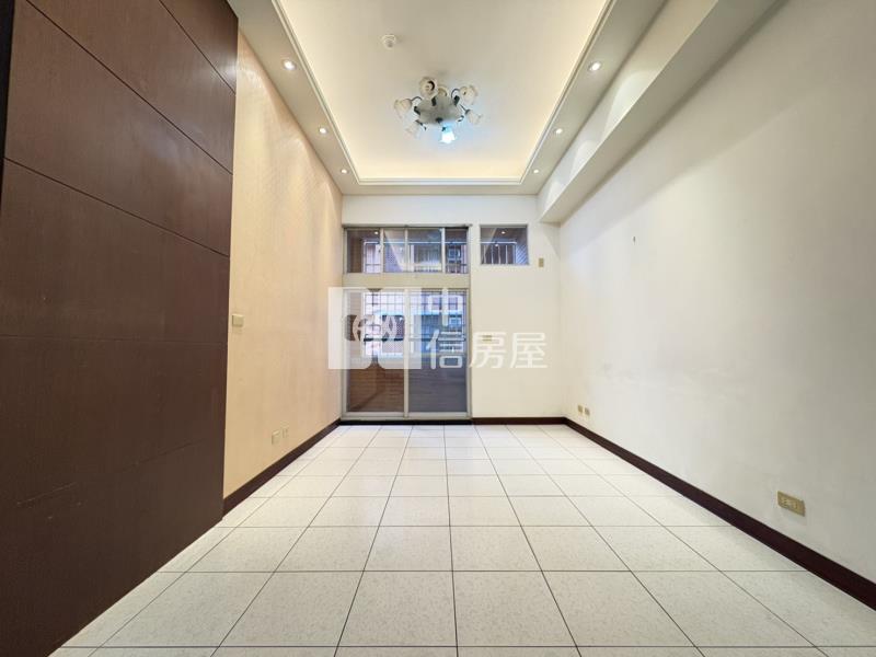 工學商圈採光2+1房美屋房屋室內格局與周邊環境