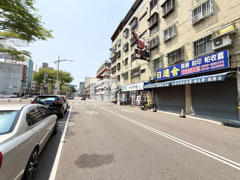 惠宇10米面寬店面房屋室內格局與周邊環境