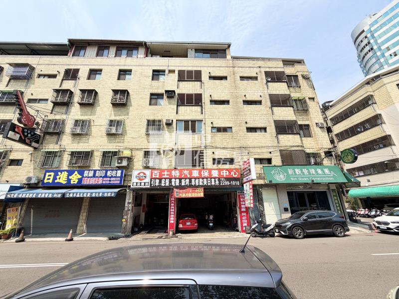 惠宇10米面寬店面房屋室內格局與周邊環境