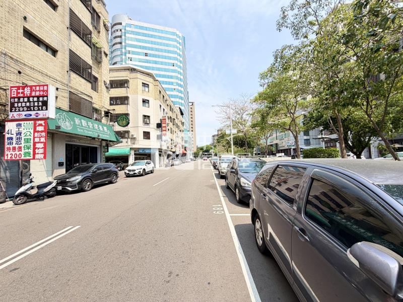 惠宇10米面寬店面房屋室內格局與周邊環境