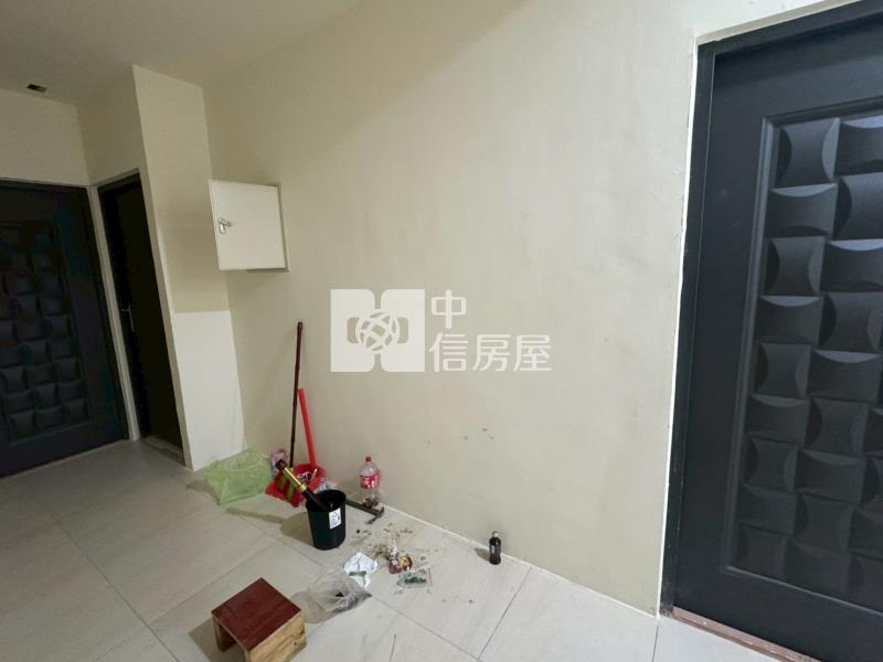 近體育園區大地坪出租透天房屋室內格局與周邊環境