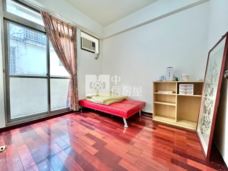 北太平活路車庫別墅房屋室內格局與周邊環境