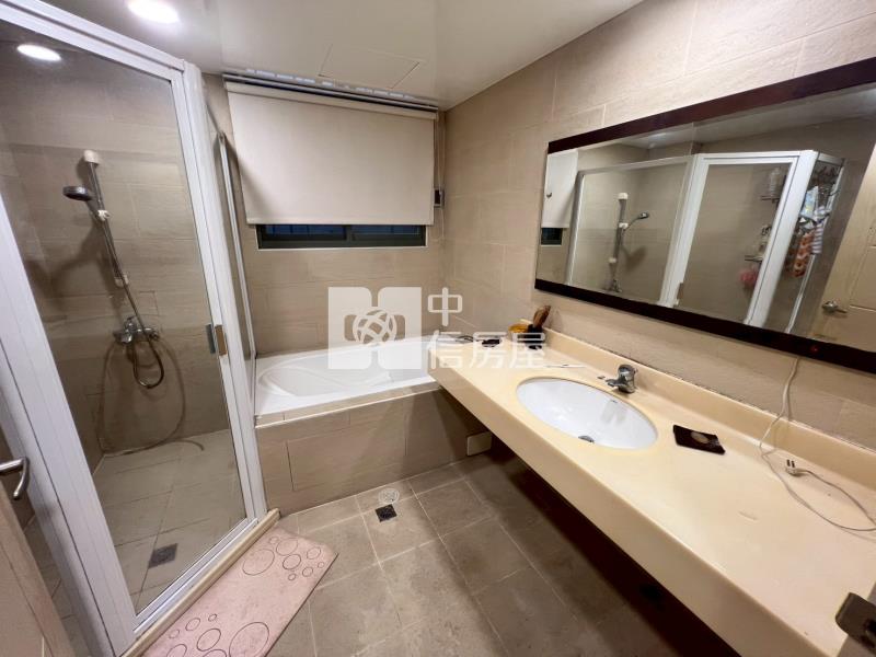 德安家康雙車位透天別墅房屋室內格局與周邊環境