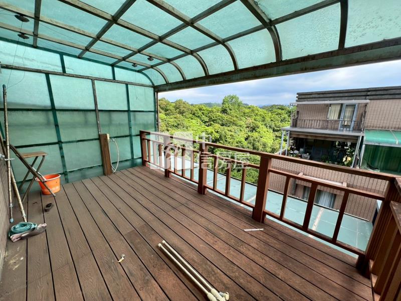 德安家康雙車位透天別墅房屋室內格局與周邊環境