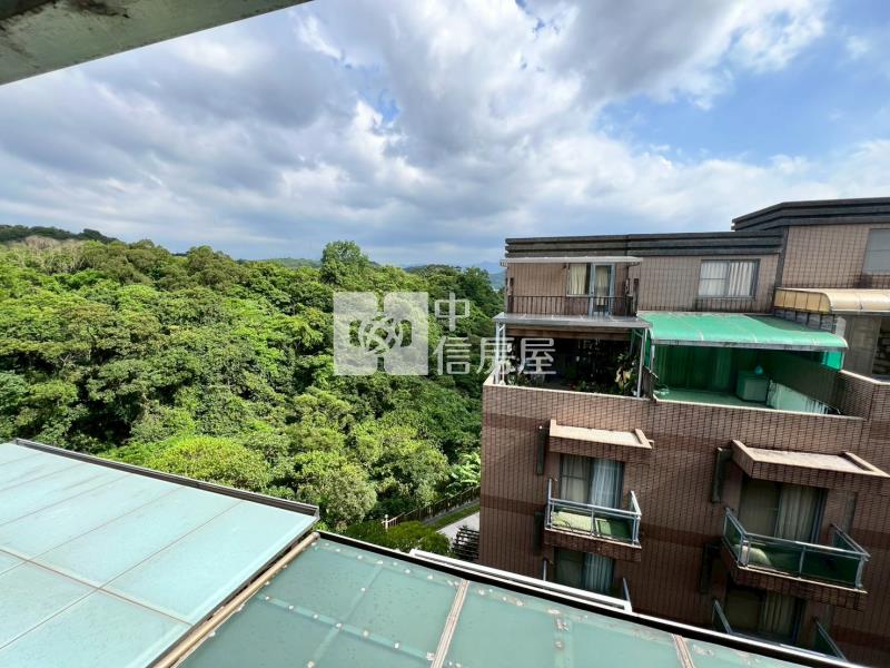 德安家康雙車位透天別墅房屋室內格局與周邊環境