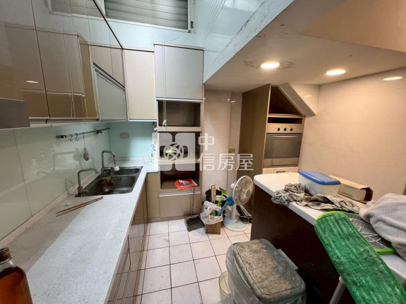 德安家康雙車位透天別墅房屋室內格局與周邊環境