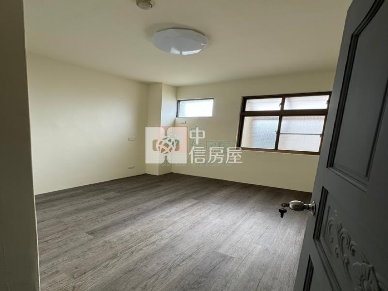 竹北AI園區三房車位房屋室內格局與周邊環境