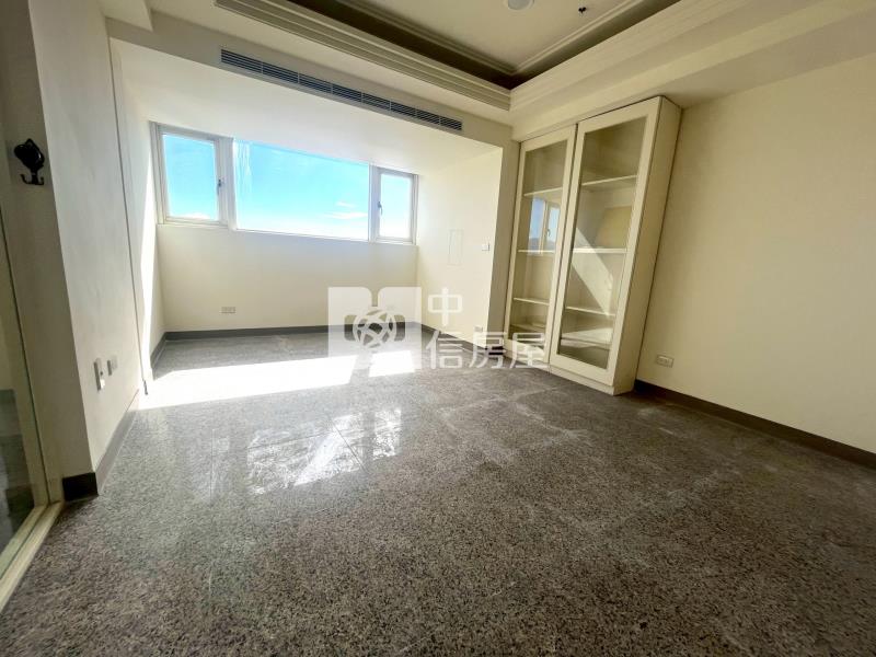 大衛營景觀樓中樓大戶房屋室內格局與周邊環境