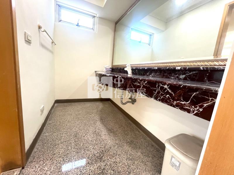 大衛營景觀樓中樓大戶房屋室內格局與周邊環境