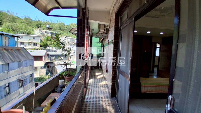 近火車站景觀公寓房屋室內格局與周邊環境