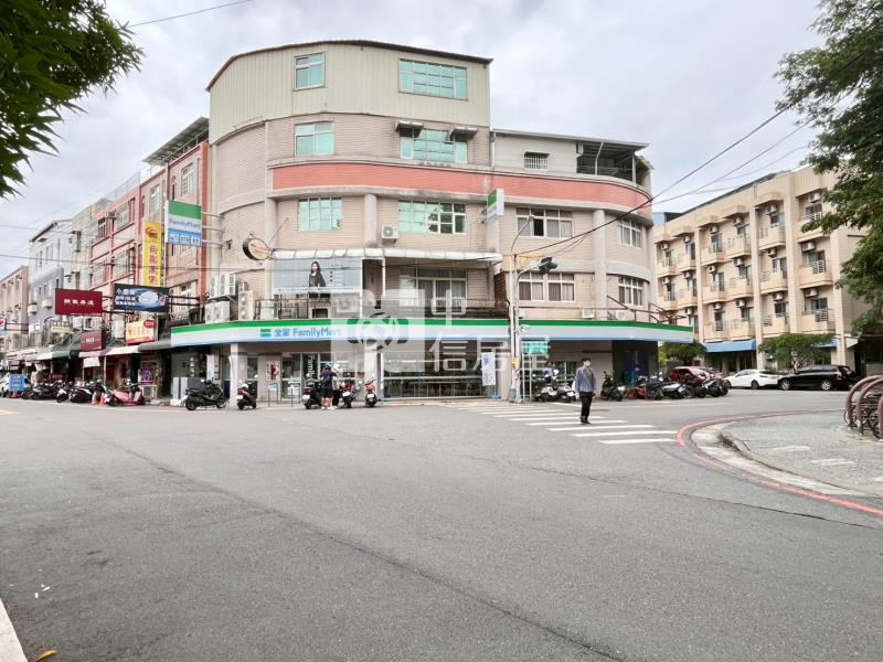 斗六雲科大金店面+6套房房屋室內格局與周邊環境