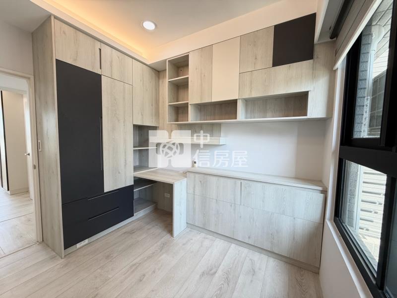 11期佳泰大崇德視野百萬裝潢三房平車房屋室內格局與周邊環境