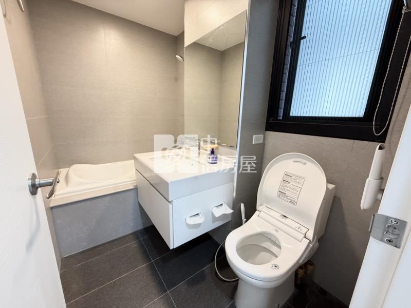 11期佳泰大崇德視野百萬裝潢三房平車房屋室內格局與周邊環境