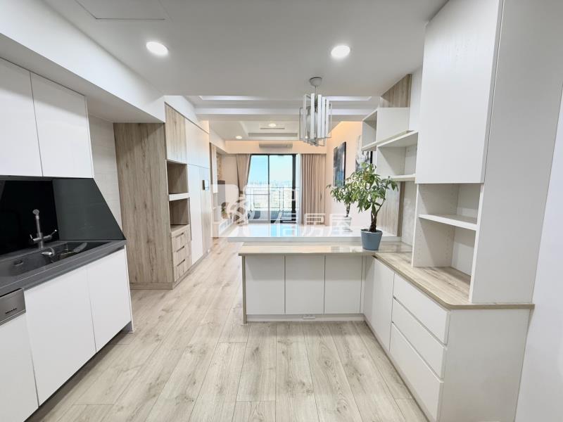 11期佳泰大崇德視野百萬裝潢三房平車房屋室內格局與周邊環境