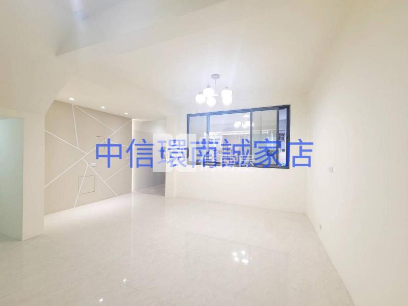 近龍岡萬坪公園整新透天房屋室內格局與周邊環境