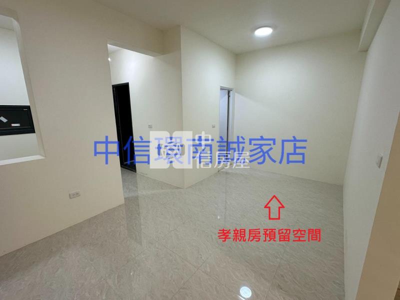 近龍岡萬坪公園整新透天房屋室內格局與周邊環境