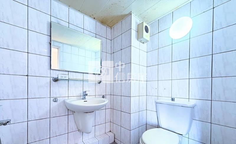 樂高420採光美三房房屋室內格局與周邊環境