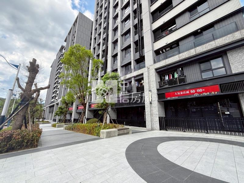 夢悅城金鑽店面