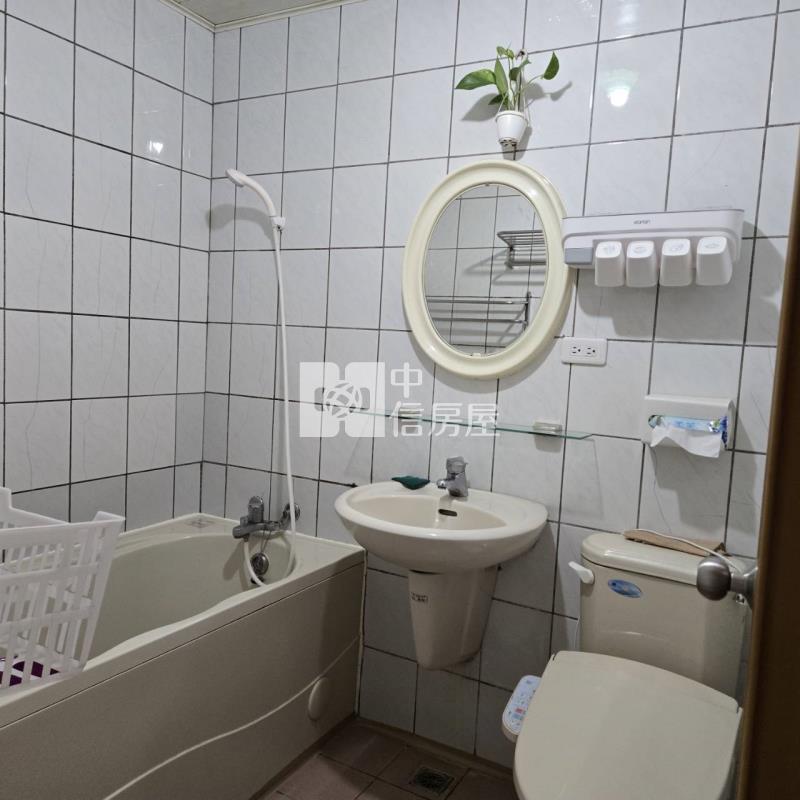 宜蘭市區全聯三房車位華廈房屋室內格局與周邊環境