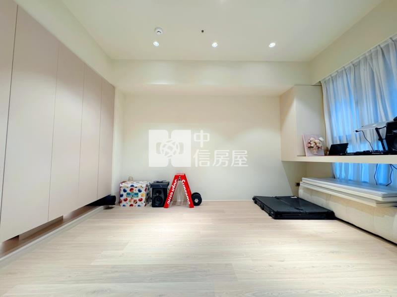 夢悅城絕美景觀二改一房加平車房屋室內格局與周邊環境