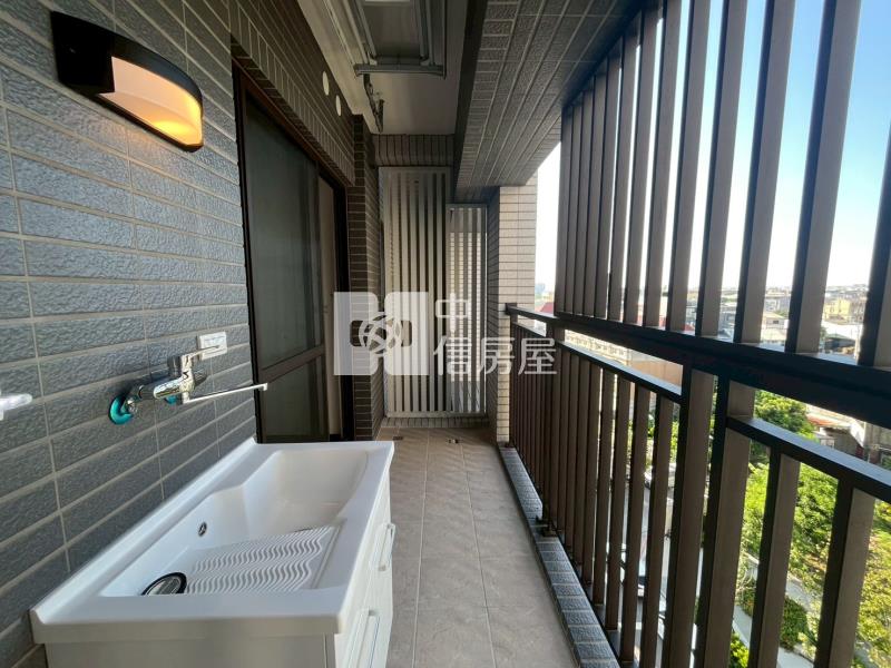 櫻花知築二房平車房屋室內格局與周邊環境