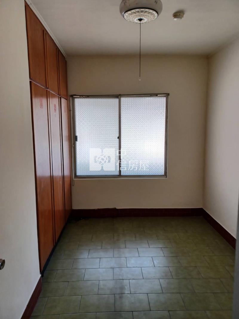 三多二路復興國宅東區房屋室內格局與周邊環境